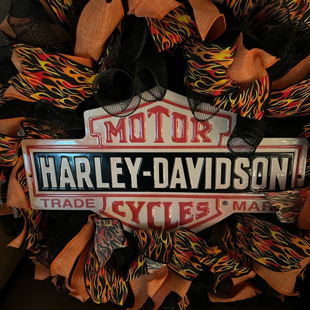 Custom made Harley Davidson Wreathe - Picture 2 of 4